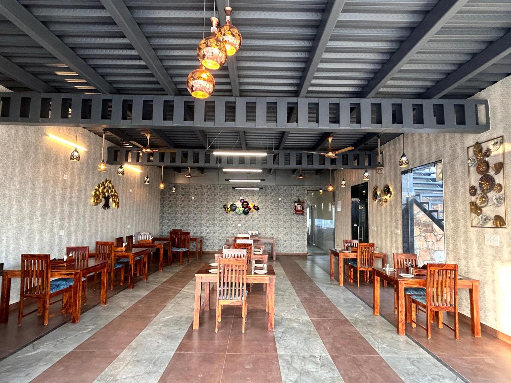 Royal Rajasthan Resort Sikar 외부 사진