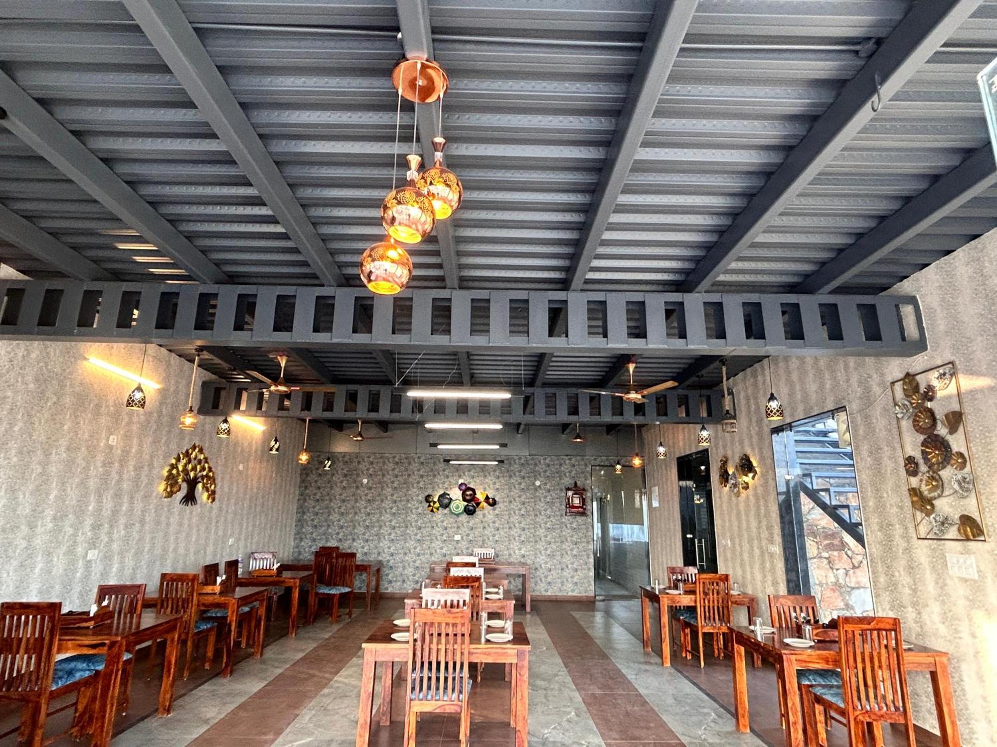 Royal Rajasthan Resort Sikar 외부 사진