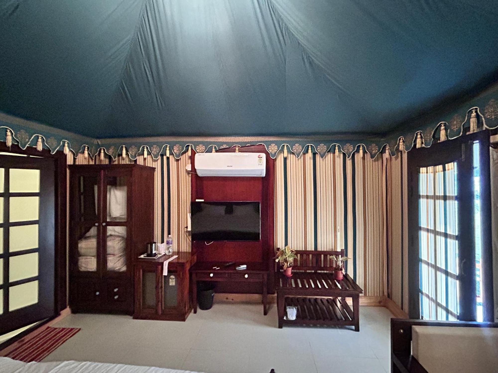 Royal Rajasthan Resort Sikar 외부 사진