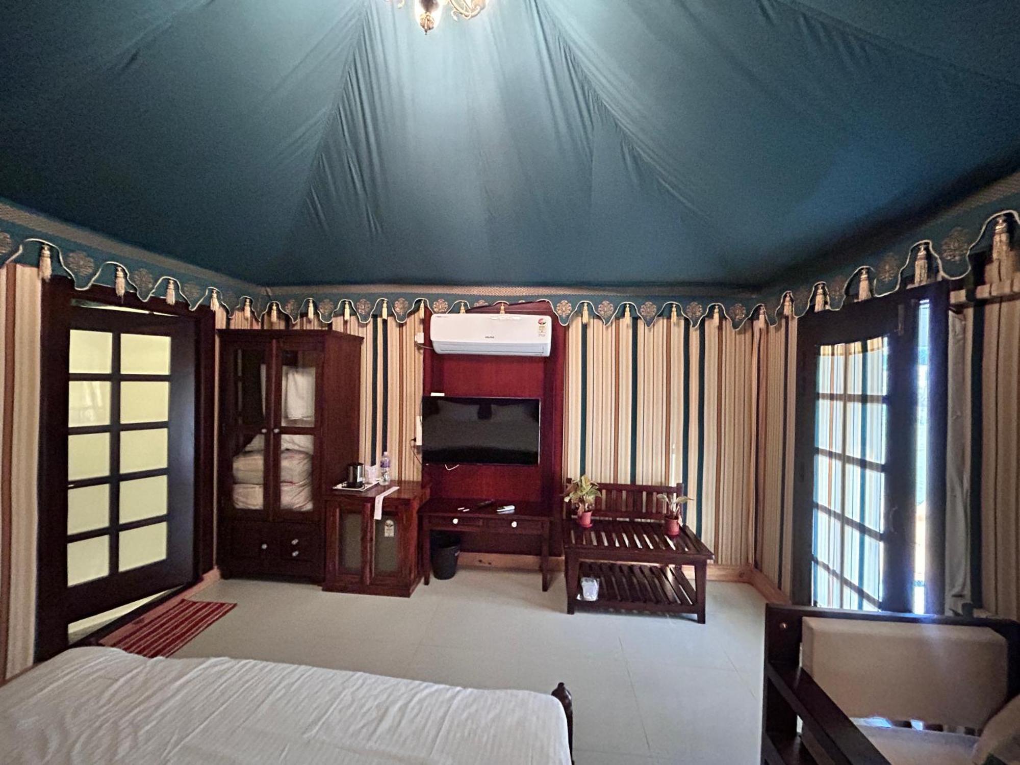 Royal Rajasthan Resort Sikar 외부 사진